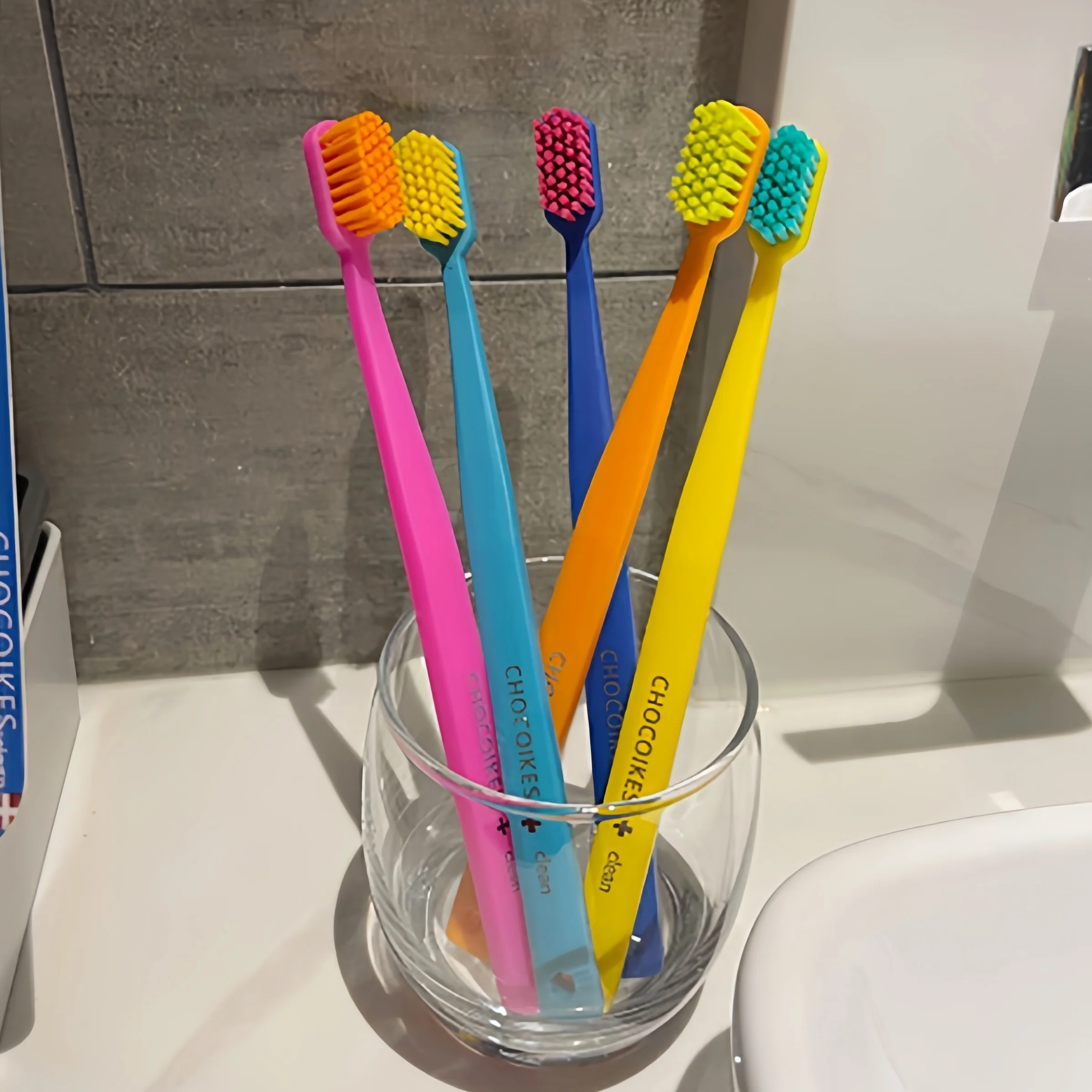 ชุดแปรงสีฟันขนไนลอนนุ่มช็อกโกแ - Bamboo Toothbrush บทวิจารณ์และราคา