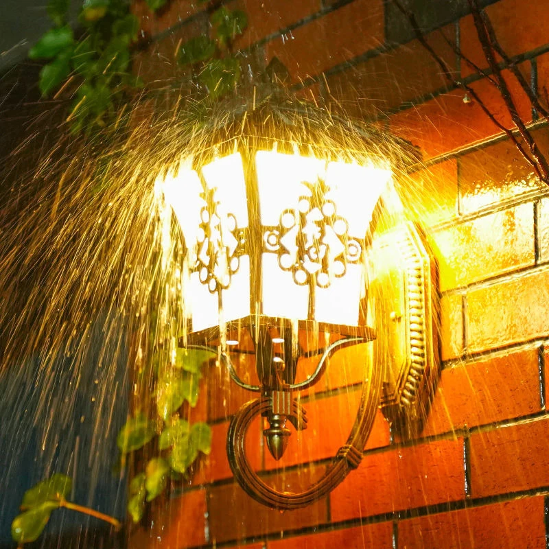 โคมไฟพลังงานแสงอาทิตย์สไตล์ยุโ - Solar Garden Light บทวิจารณ์และราคา
